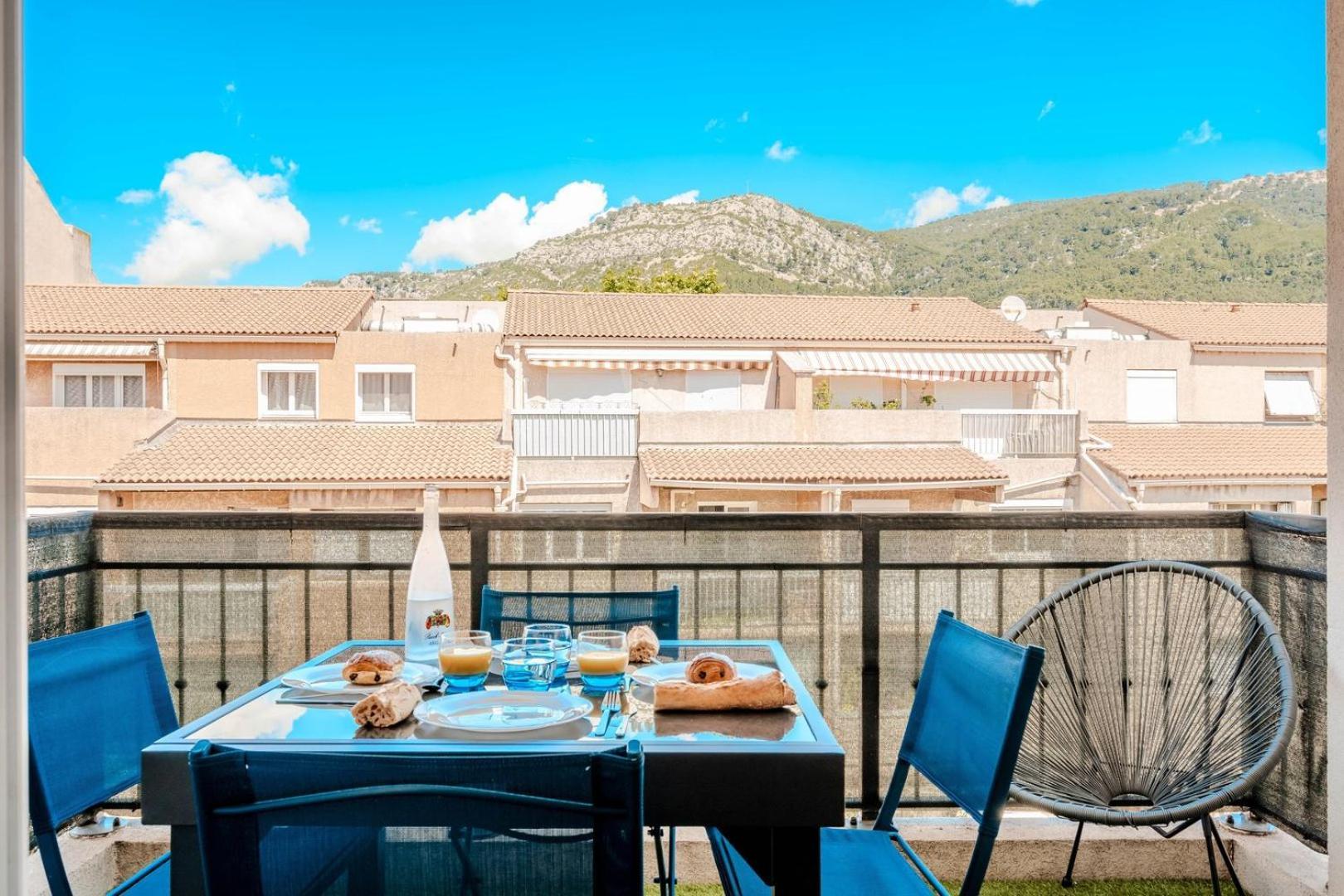 Apartamento Le Neroli T2 Dernier Etage Avec Terrasse Et Garage Tolón Exterior foto
